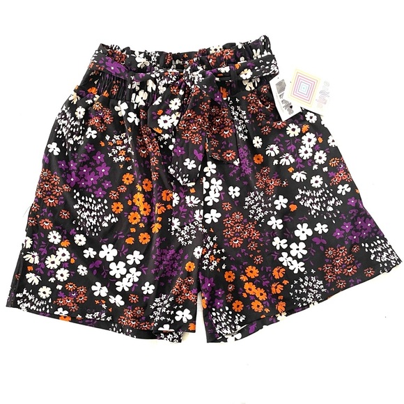 LuLaRoe Paper Bag Shorts Ella - Orange Purple Floral Black Small Bow Belt NWT - Picture 3 of 11